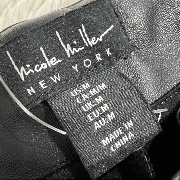 Nicole Miller NEW YORK Vegan Leather Black Pull On Leggings Pants Medium - Picture 3 of 12